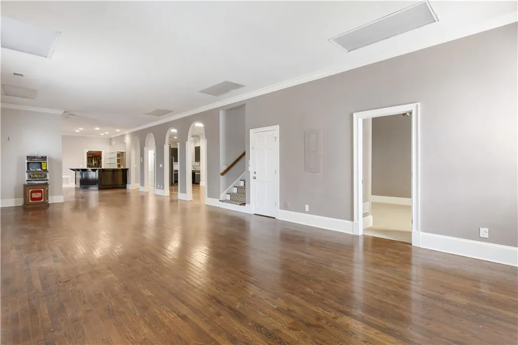 700 S Brighton Court Nw, Sandy Springs, Georgia 30327, 6 Bedrooms Bedrooms, ,4 BathroomsBathrooms,Residential,Sold,700 S Brighton Court Nw,7016063 700 S Brighton Court Nw, Sandy Springs, Georgia 30327, 6 Bedrooms Bedrooms, ,4 BathroomsBathrooms,Residential,Sold,700 S Brighton Court Nw,7016063