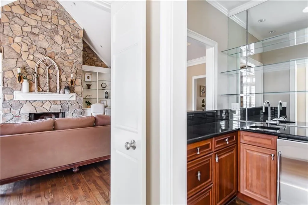 700 S Brighton Court Nw, Sandy Springs, Georgia 30327, 6 Bedrooms Bedrooms, ,4 BathroomsBathrooms,Residential,Sold,700 S Brighton Court Nw,7016063 700 S Brighton Court Nw, Sandy Springs, Georgia 30327, 6 Bedrooms Bedrooms, ,4 BathroomsBathrooms,Residential,Sold,700 S Brighton Court Nw,7016063