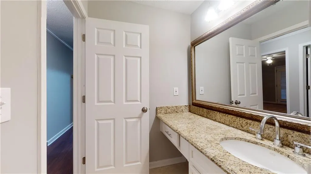 703 Gettysburg Place, Sandy Springs, Georgia 30350, 2 Bedrooms Bedrooms, ,1 BathroomBathrooms,Residential,Sold,703 Gettysburg Place,6835022