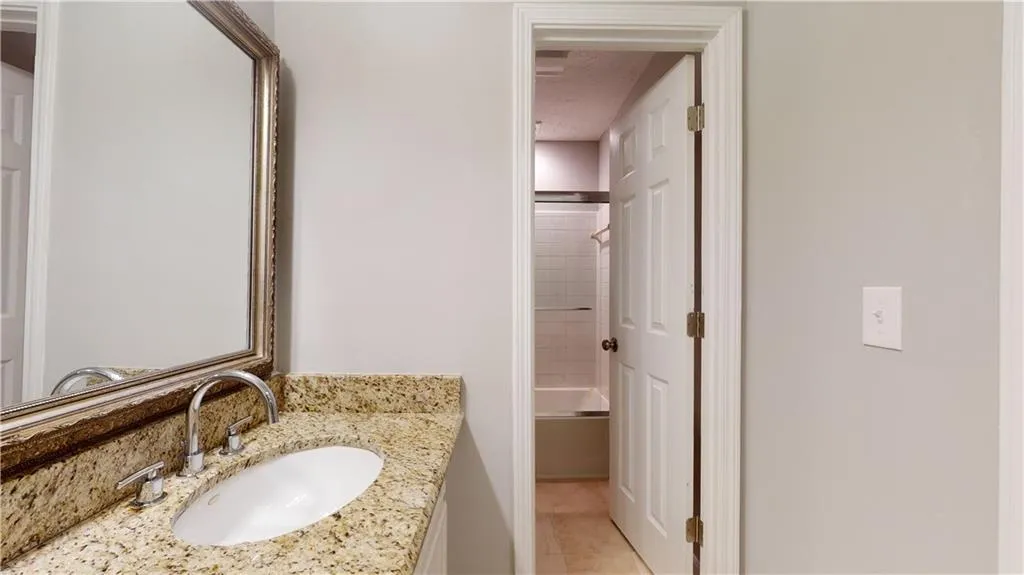 703 Gettysburg Place, Sandy Springs, Georgia 30350, 2 Bedrooms Bedrooms, ,1 BathroomBathrooms,Residential,Sold,703 Gettysburg Place,6835022