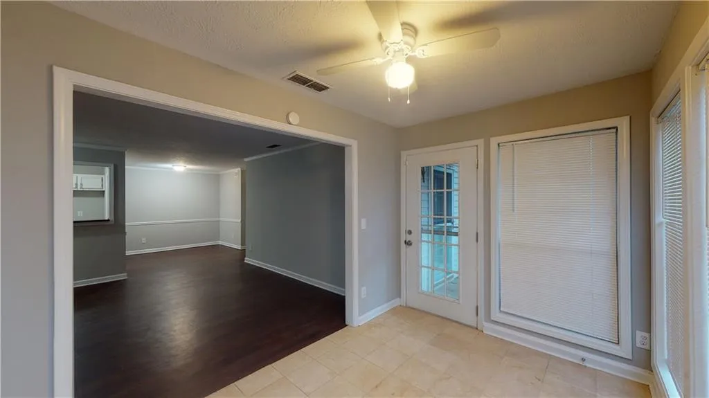 703 Gettysburg Place, Sandy Springs, Georgia 30350, 2 Bedrooms Bedrooms, ,1 BathroomBathrooms,Residential,Sold,703 Gettysburg Place,6835022