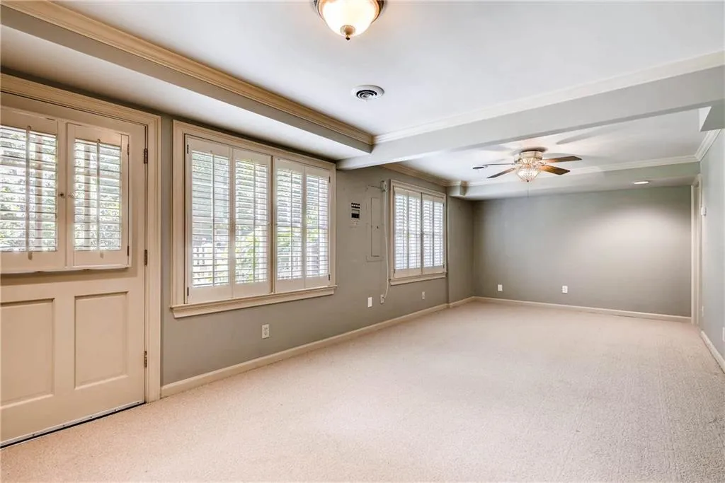 2185 Dunwoody Heritage Drive Ne, Sandy Springs, Georgia 30350, 6 Bedrooms Bedrooms, ,4 BathroomsBathrooms,Residential,Sold,2185 Dunwoody Heritage Drive Ne,6025431