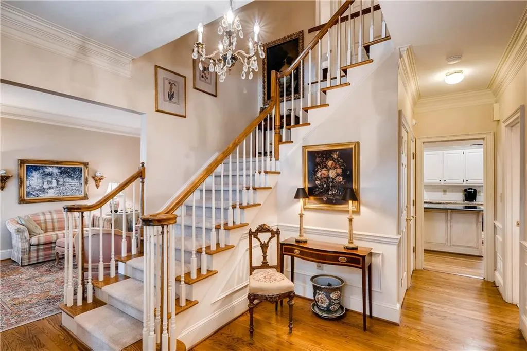 2185 Dunwoody Heritage Drive Ne, Sandy Springs, Georgia 30350, 6 Bedrooms Bedrooms, ,4 BathroomsBathrooms,Residential,Sold,2185 Dunwoody Heritage Drive Ne,6025431