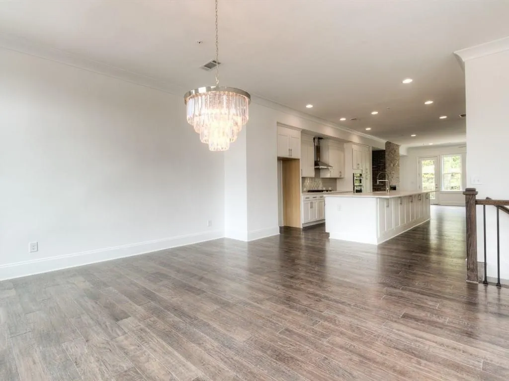 6613 Cadence Boulevard Unit 4, Sandy Springs, Georgia 30328, 2 Bedrooms Bedrooms, ,3 BathroomsBathrooms,Residential,Sold,6613 Cadence Boulevard Unit 4,5992402