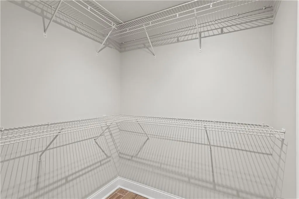 Nicely sized primary Walk-in closet