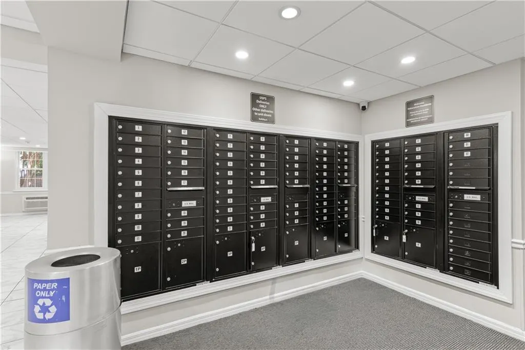 Building A Mailboxes