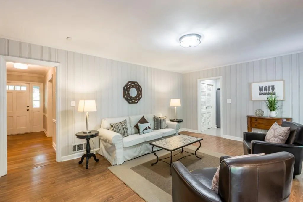 6910 Castleton Drive, Sandy Springs, Georgia 30328, 5 Bedrooms Bedrooms, ,3 BathroomsBathrooms,Residential,Sold,6910 Castleton Drive,5911074