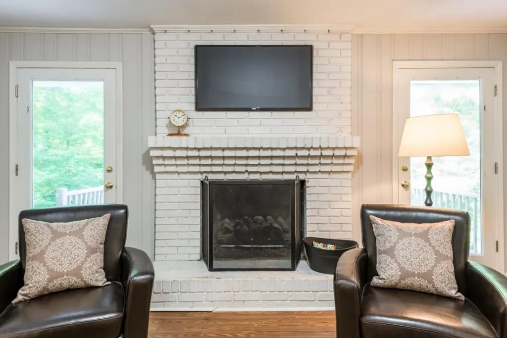 6910 Castleton Drive, Sandy Springs, Georgia 30328, 5 Bedrooms Bedrooms, ,3 BathroomsBathrooms,Residential,Sold,6910 Castleton Drive,5911074