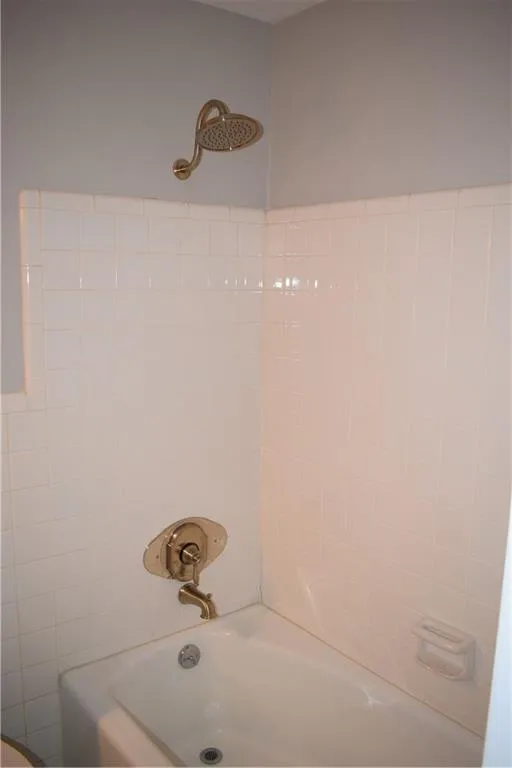 6535 Wright Road, Sandy Springs, Georgia 30328, 3 Bedrooms Bedrooms, ,2 BathroomsBathrooms,Residential,Sold,6535 Wright Road,6112418