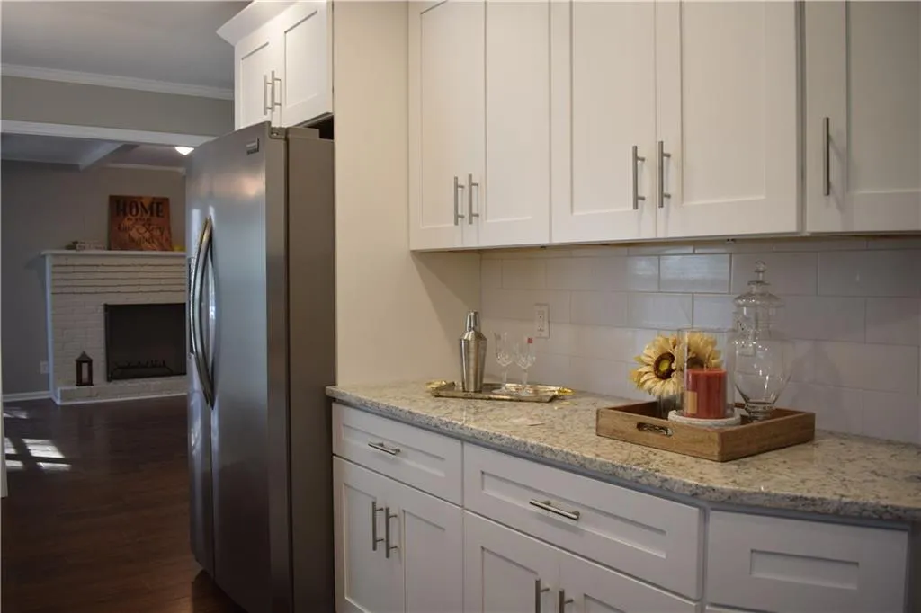 6535 Wright Road, Sandy Springs, Georgia 30328, 3 Bedrooms Bedrooms, ,2 BathroomsBathrooms,Residential,Sold,6535 Wright Road,6112418