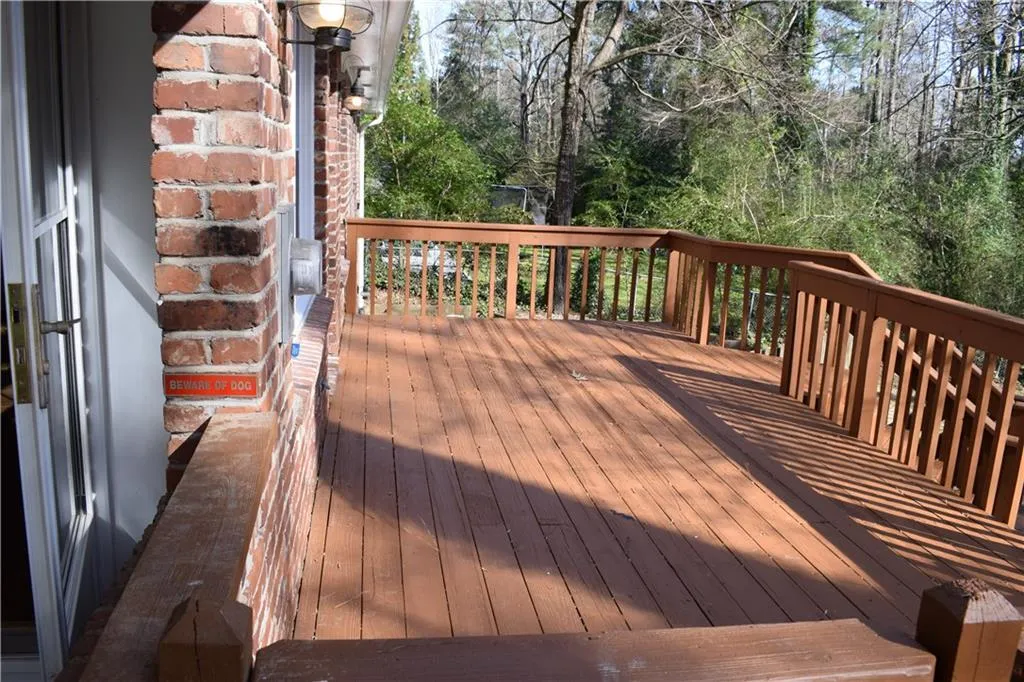 6535 Wright Road, Sandy Springs, Georgia 30328, 3 Bedrooms Bedrooms, ,2 BathroomsBathrooms,Residential,Sold,6535 Wright Road,6112418