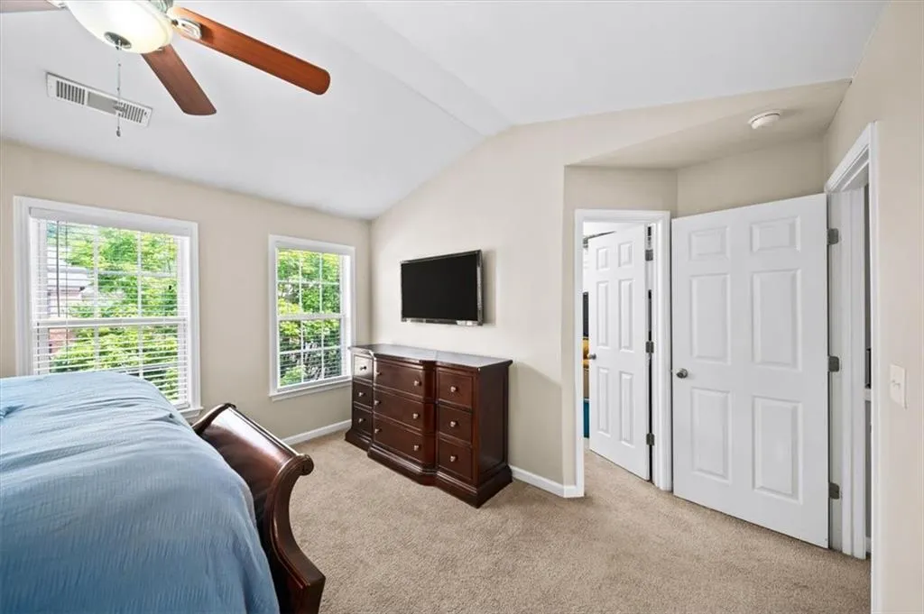 2324 Towneheights Terrace Se, Atlanta, Georgia 30339, 3 Bedrooms Bedrooms, ,2 BathroomsBathrooms,Residential,For Sale,2324 Towneheights Terrace Se,7563628