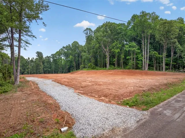 135 Jarrett Lane, Gillsville, Georgia 30543