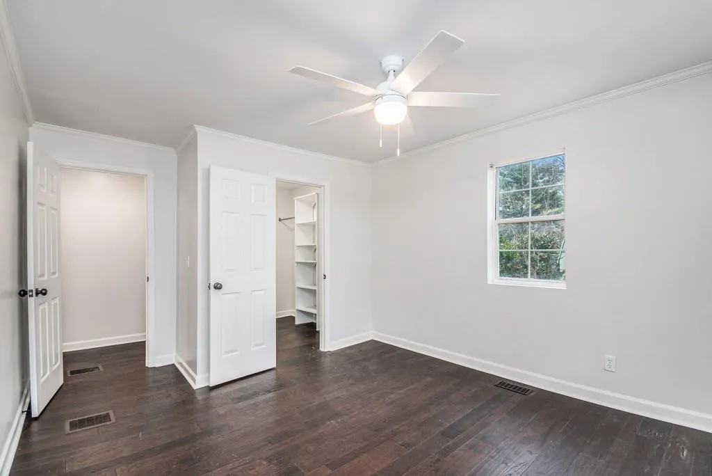 270 E Belle Isle Road, Atlanta, Georgia 30342, 3 Bedrooms Bedrooms, ,3 BathroomsBathrooms,Residential,Sold,270 E Belle Isle Road,7015002