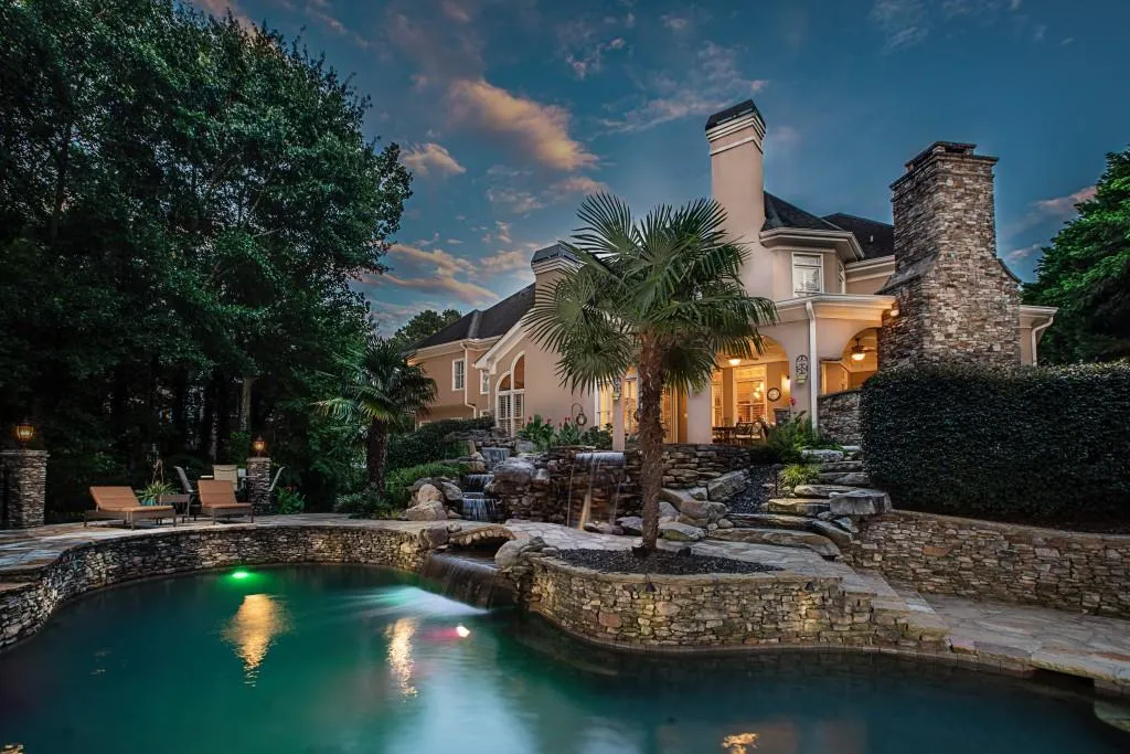 415 Verdi Lane, Atlanta, Georgia 30350, 5 Bedrooms Bedrooms, ,5 BathroomsBathrooms,Residential,Sold,415 Verdi Lane,6049498