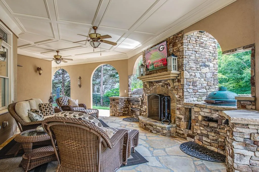 415 Verdi Lane, Atlanta, Georgia 30350, 5 Bedrooms Bedrooms, ,5 BathroomsBathrooms,Residential,Sold,415 Verdi Lane,6049498