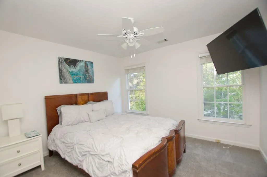 545 Montrose Lane, Sandy Springs, Georgia 30328, 4 Bedrooms Bedrooms, ,2 BathroomsBathrooms,Residential,Sold,545 Montrose Lane,7505396
