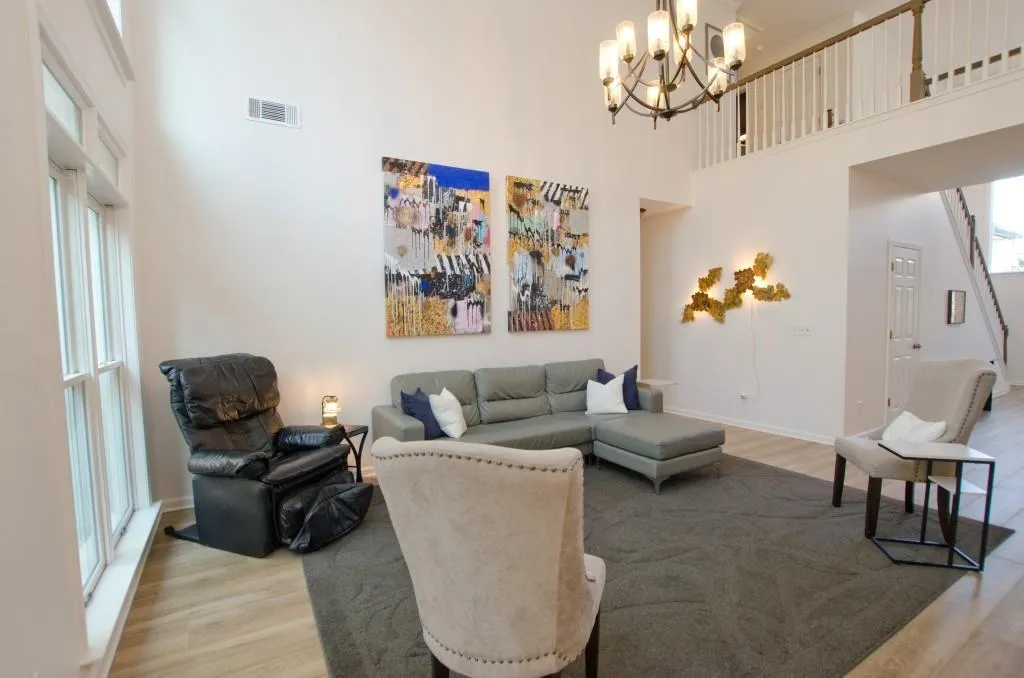 545 Montrose Lane, Sandy Springs, Georgia 30328, 4 Bedrooms Bedrooms, ,2 BathroomsBathrooms,Residential,Sold,545 Montrose Lane,7505396