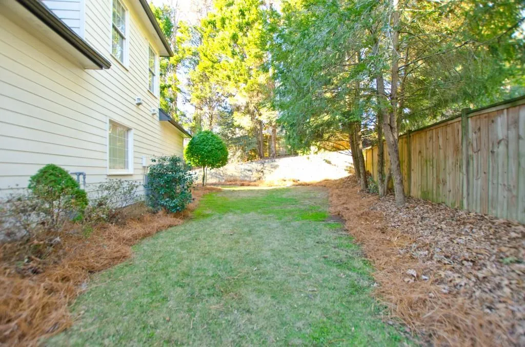 545 Montrose Lane, Sandy Springs, Georgia 30328, 4 Bedrooms Bedrooms, ,2 BathroomsBathrooms,Residential,Sold,545 Montrose Lane,7505396