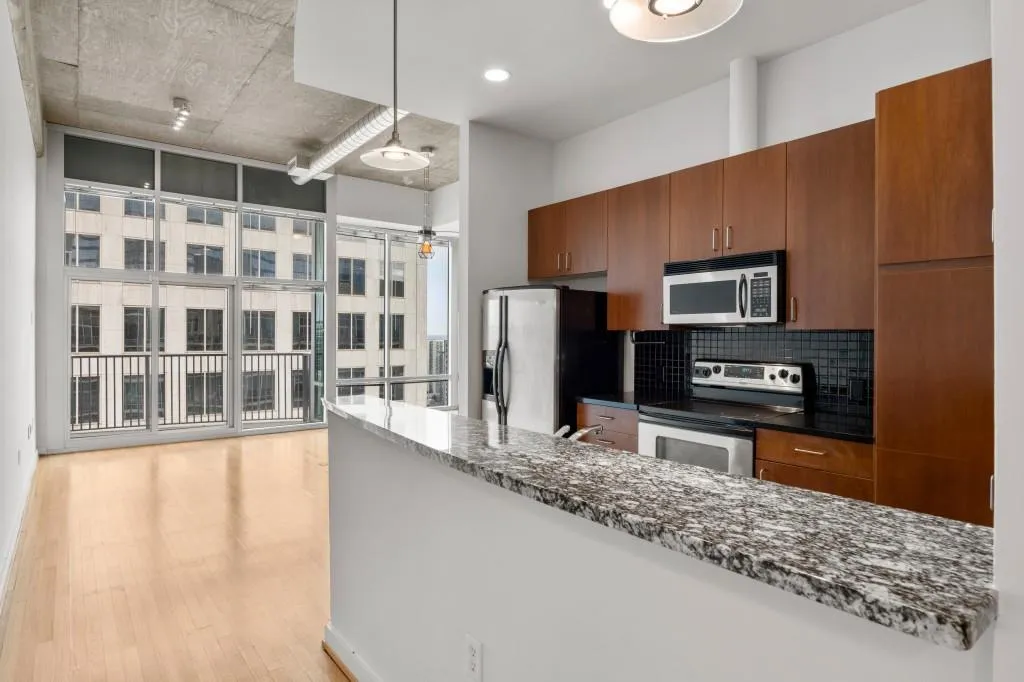 943 Peachtree Street Ne Unit Ph #20, Atlanta, Georgia 30309, 1 Bedroom Bedrooms, ,1 BathroomBathrooms,Residential,For Sale,943 Peachtree Street Ne Unit Ph #20,7529913