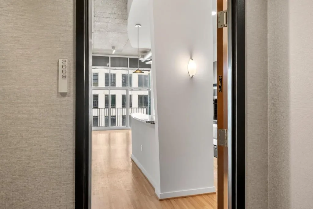 943 Peachtree Street Ne Unit Ph #20, Atlanta, Georgia 30309, 1 Bedroom Bedrooms, ,1 BathroomBathrooms,Residential,For Sale,943 Peachtree Street Ne Unit Ph #20,7529913