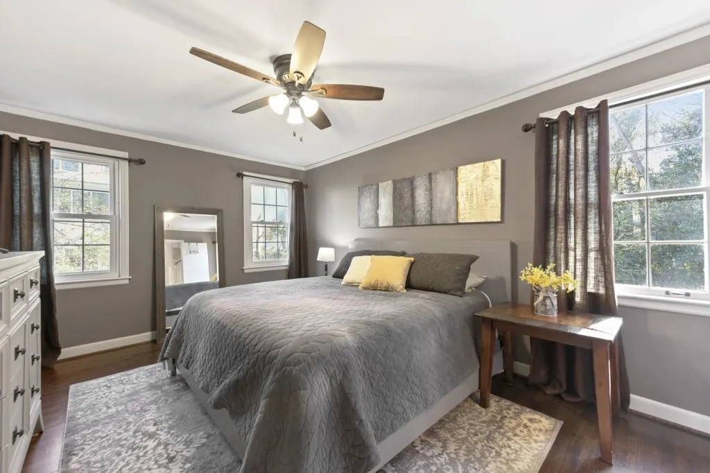 295 Green Hill Road, Atlanta, Georgia 30342, 3 Bedrooms Bedrooms, ,2 BathroomsBathrooms,Residential,Sold,295 Green Hill Road,6815009