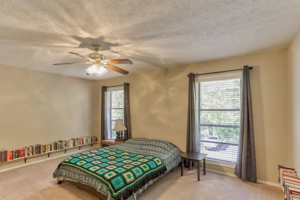 1401 Woodcliff Drive Unit 1401, Sandy Springs, Georgia 30350, 1 Bedroom Bedrooms, ,1 BathroomBathrooms,Residential,Sold,1401 Woodcliff Drive Unit 1401,5930912