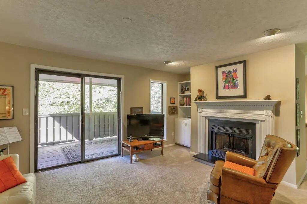 1401 Woodcliff Drive Unit 1401, Sandy Springs, Georgia 30350, 1 Bedroom Bedrooms, ,1 BathroomBathrooms,Residential,Sold,1401 Woodcliff Drive Unit 1401,5930912