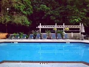 1401 Woodcliff Drive Unit 1401, Sandy Springs, Georgia 30350, 1 Bedroom Bedrooms, ,1 BathroomBathrooms,Residential,Sold,1401 Woodcliff Drive Unit 1401,5930912