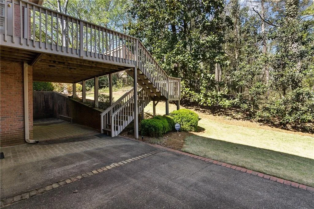 620 Telford Place Ne, Sandy Springs, Georgia 30342, 4 Bedrooms Bedrooms, ,3 BathroomsBathrooms,Residential,Sold,620 Telford Place Ne,7186851