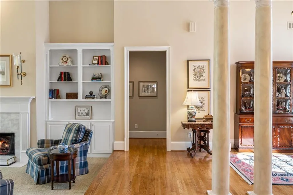 620 Telford Place Ne, Sandy Springs, Georgia 30342, 4 Bedrooms Bedrooms, ,3 BathroomsBathrooms,Residential,Sold,620 Telford Place Ne,7186851