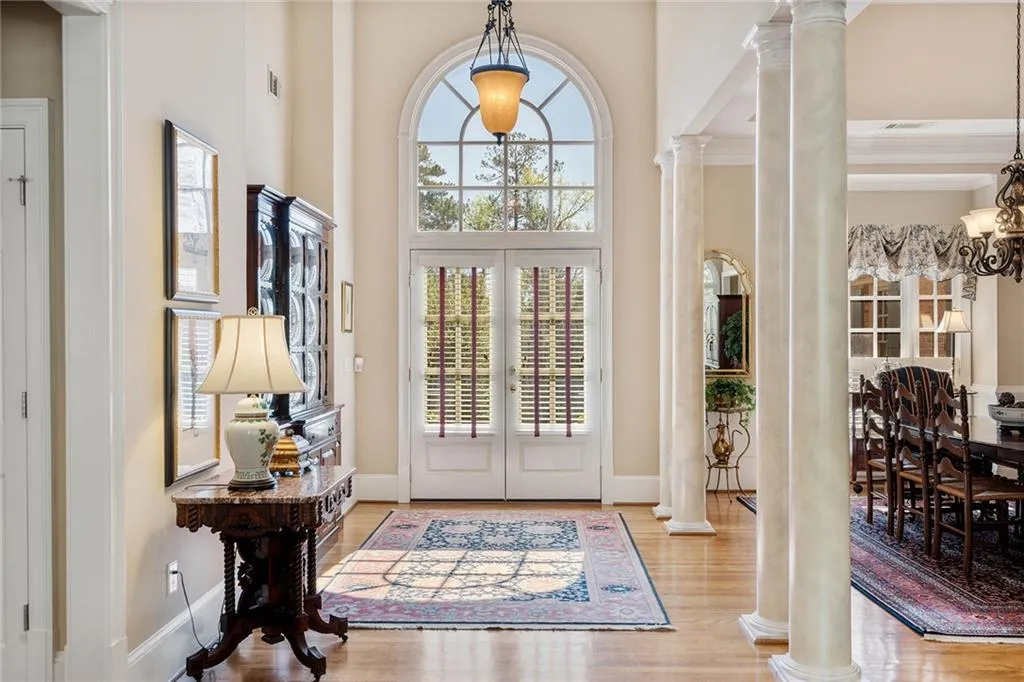 620 Telford Place Ne, Sandy Springs, Georgia 30342, 4 Bedrooms Bedrooms, ,3 BathroomsBathrooms,Residential,Sold,620 Telford Place Ne,7186851