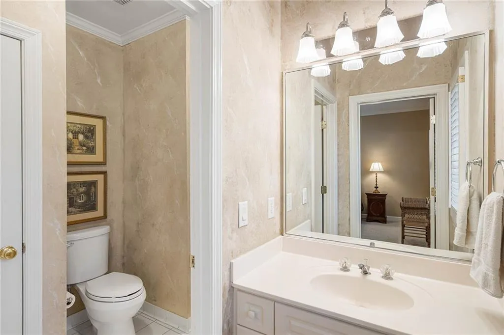620 Telford Place Ne, Sandy Springs, Georgia 30342, 4 Bedrooms Bedrooms, ,3 BathroomsBathrooms,Residential,Sold,620 Telford Place Ne,7186851