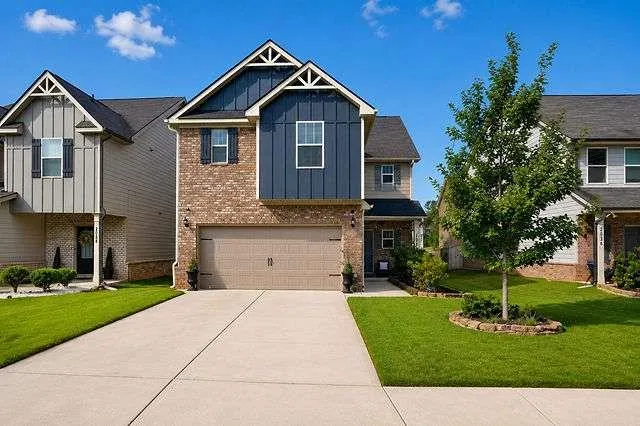 2032 Bridgewater Pass, Hampton, Georgia 30228