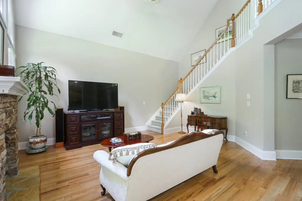 805 Spalding Heights Drive, Sandy Springs, Georgia 30350, 4 Bedrooms Bedrooms, ,3 BathroomsBathrooms,Residential,Sold,805 Spalding Heights Drive,5875140