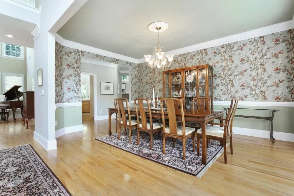 805 Spalding Heights Drive, Sandy Springs, Georgia 30350, 4 Bedrooms Bedrooms, ,3 BathroomsBathrooms,Residential,Sold,805 Spalding Heights Drive,5875140