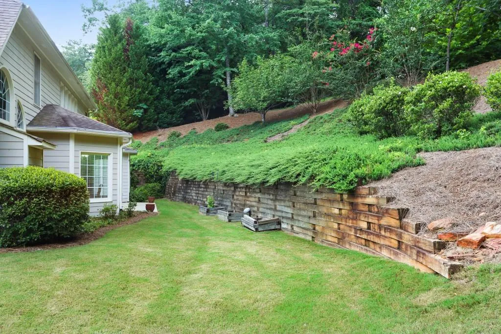 805 Spalding Heights Drive, Sandy Springs, Georgia 30350, 4 Bedrooms Bedrooms, ,3 BathroomsBathrooms,Residential,Sold,805 Spalding Heights Drive,5875140