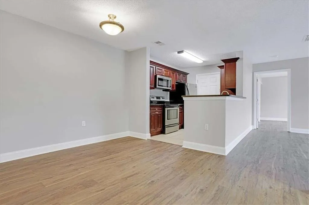 6103 Santa Fe Parkway, Sandy Springs, Georgia 30350, 2 Bedrooms Bedrooms, ,2 BathroomsBathrooms,Residential,Sold,6103 Santa Fe Parkway,7369213