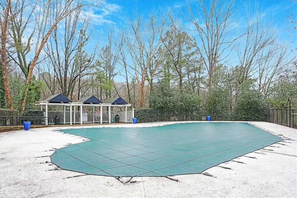 6103 Santa Fe Parkway, Sandy Springs, Georgia 30350, 2 Bedrooms Bedrooms, ,2 BathroomsBathrooms,Residential,Sold,6103 Santa Fe Parkway,7369213