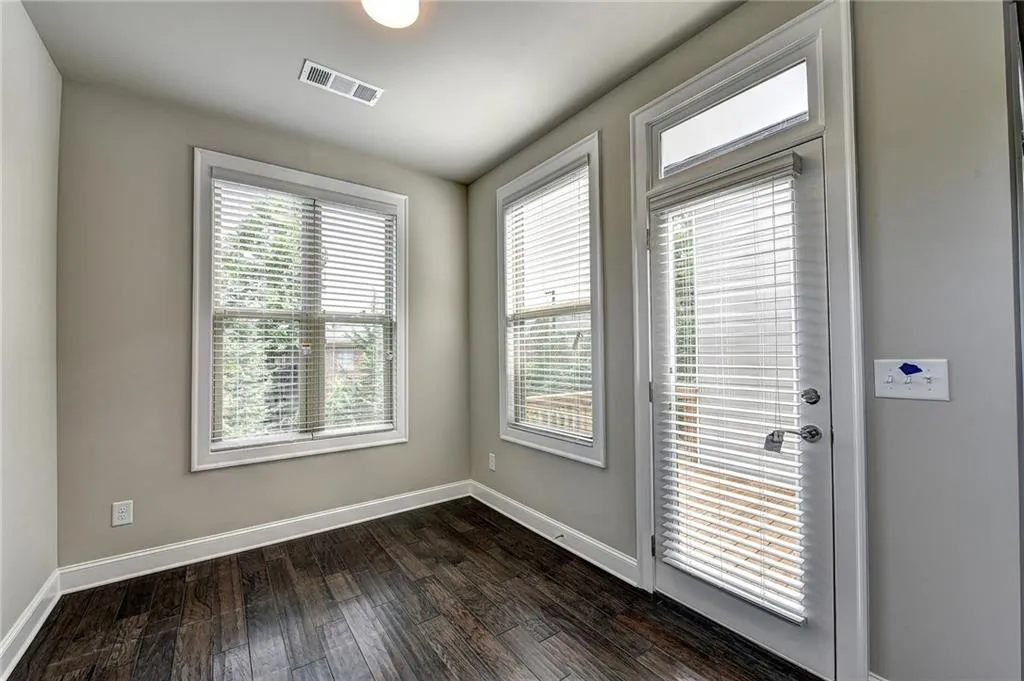 4337 Parkside Place Unit 10, Sandy Springs, Georgia 30342, 3 Bedrooms Bedrooms, ,3 BathroomsBathrooms,Residential,Sold,4337 Parkside Place Unit 10,6114593
