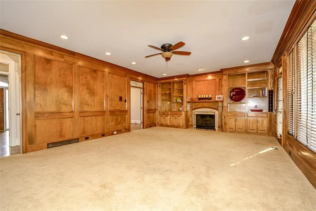 7670 Blandford Place, Sandy Springs, Georgia 30350, 5 Bedrooms Bedrooms, ,4 BathroomsBathrooms,Residential,Sold,7670 Blandford Place,6106140