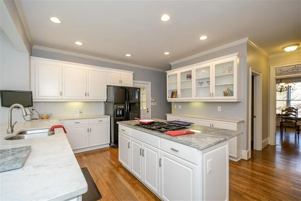 7670 Blandford Place, Sandy Springs, Georgia 30350, 5 Bedrooms Bedrooms, ,4 BathroomsBathrooms,Residential,Sold,7670 Blandford Place,6106140