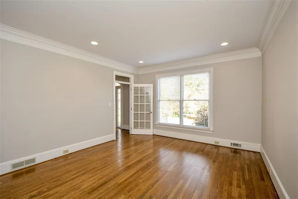 7670 Blandford Place, Sandy Springs, Georgia 30350, 5 Bedrooms Bedrooms, ,4 BathroomsBathrooms,Residential,Sold,7670 Blandford Place,6106140
