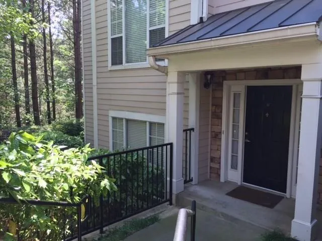 2400 Cumberland Parkway Unit 103, Atlanta, Georgia 30309, 2 Bedrooms Bedrooms, ,2 BathroomsBathrooms,Residential,Sold,2400 Cumberland Parkway Unit 103,6059899