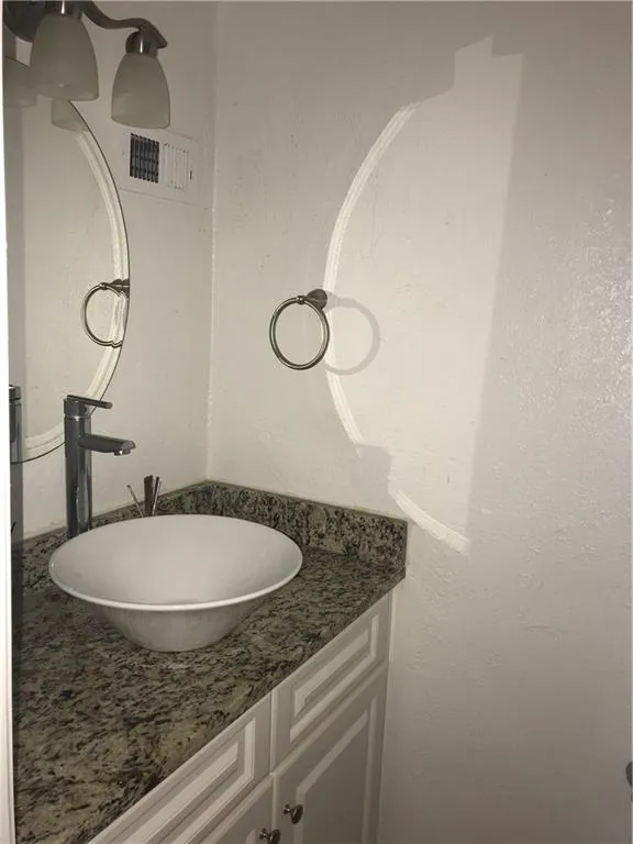 6980 Roswell Road Ne Unit I6, Atlanta, Georgia 30328, 1 Bedroom Bedrooms, ,1 BathroomBathrooms,Residential,Sold,6980 Roswell Road Ne Unit I6,5941212