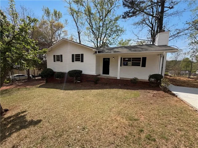 2405 Eric Lane, Douglasville, Georgia 30135