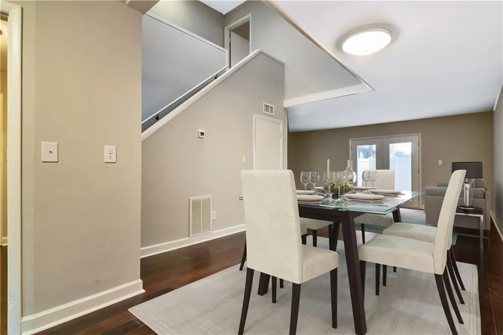 346 Carpenter Drive Unit 78, Atlanta, Georgia 30328, 2 Bedrooms Bedrooms, ,1 BathroomBathrooms,Residential,Sold,346 Carpenter Drive Unit 78,6658381