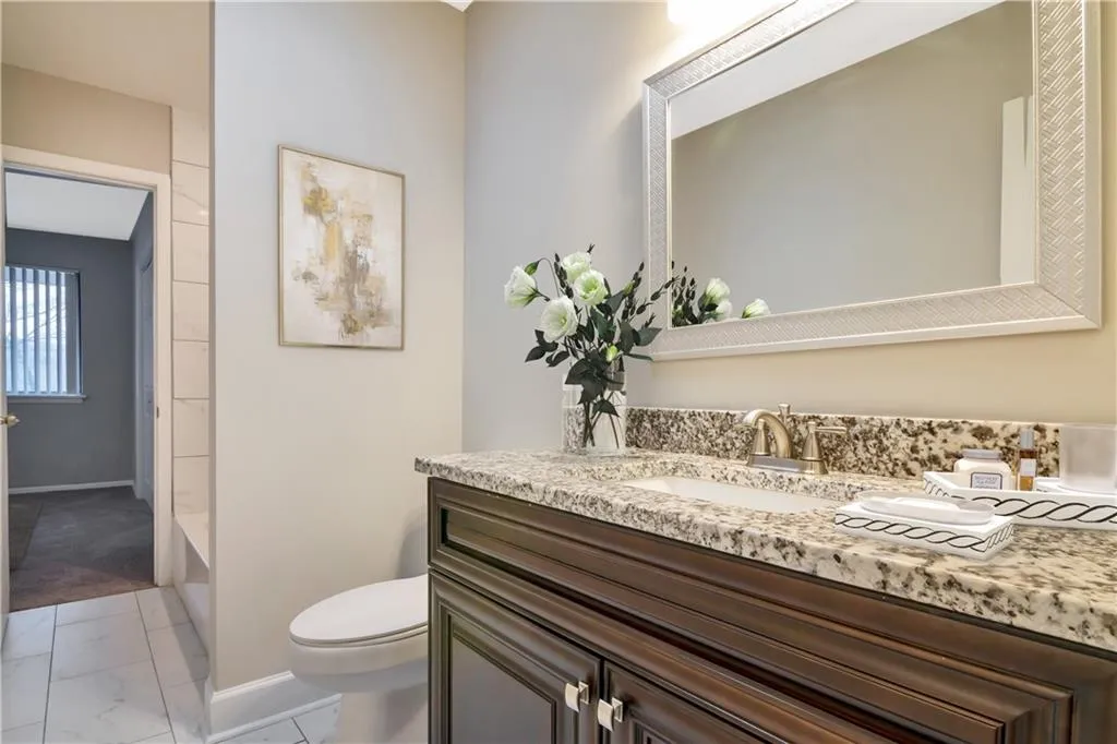 346 Carpenter Drive Unit 78, Atlanta, Georgia 30328, 2 Bedrooms Bedrooms, ,1 BathroomBathrooms,Residential,Sold,346 Carpenter Drive Unit 78,6658381