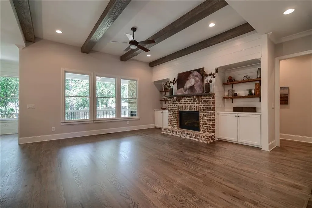 1612 Richwood Drive Ne, Brookhaven, Georgia 30319, 5 Bedrooms Bedrooms, ,4 BathroomsBathrooms,Residential,Sold,1612 Richwood Drive Ne,5940601