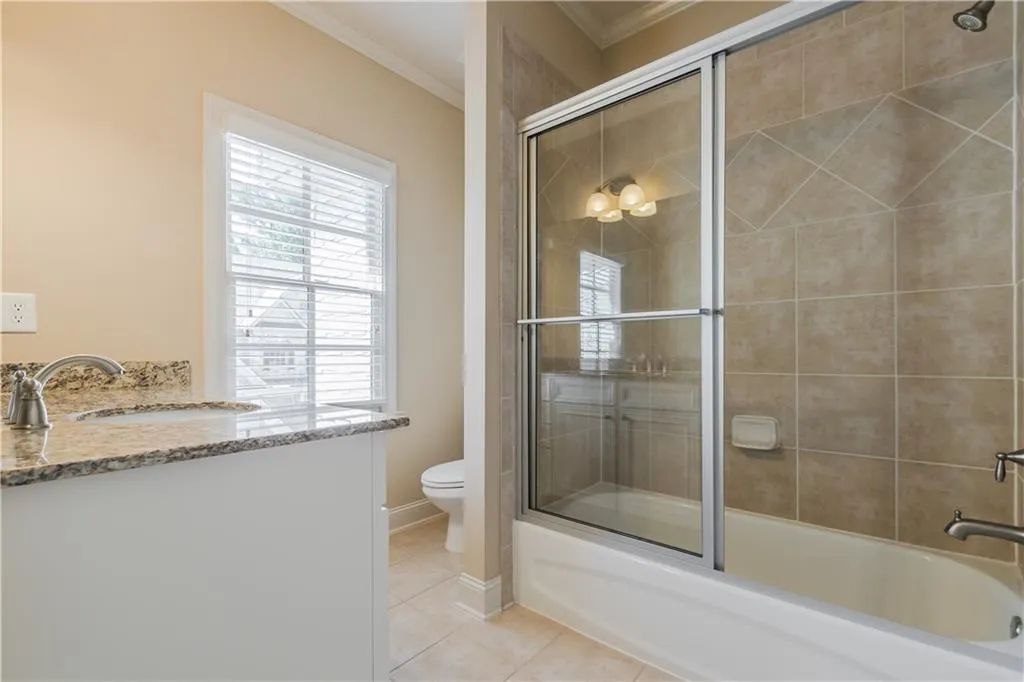 6284 Mount Vernon Oaks Drive, Sandy Springs, Georgia 30328, 5 Bedrooms Bedrooms, ,4 BathroomsBathrooms,Residential,Sold,6284 Mount Vernon Oaks Drive,5705636